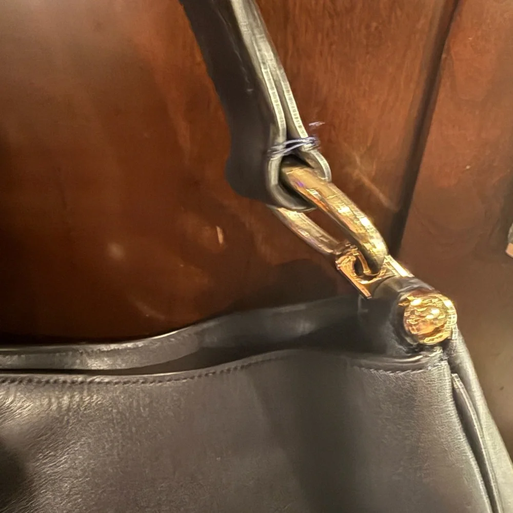 *PRE-OWNED* Coach 36026 Nomad Hobo In Glovetan Leather - Picture 6 of 13